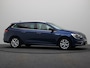 Renault Megane Estate TCe 140pk Limited | Stoelverwarming | 1700kg geremd | Dealer onderhouden | Navigatie |
