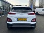 Hyundai Kona Electric EV Fashion Sky 64kWh 3-Fase | SOH 100% | Navi | Camera | Half Leer | Schuifdak