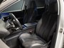 Peugeot 5008 1.2 PureTech Allure Sport (APPLE CARPLAY,NAVI,LED,CAMERA,360 VIEW,LEDER,GETINT,CRUISE,CLIMATE,SPORTSTOELEN,LM VELGEN)