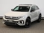 Volkswagen T-Roc 1.5 TSI R-Line 150PK DSG | Panoramadak | Black Style | Led plus | Camera | Stoelverwarming