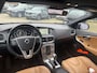 Volvo V40 2.0 T2 Nordic+ | Trekhaak | Camera | Elektrisch verstelbare stoel met geheugen | Keyless Entry/start | Parkeersensoren V+A | DAB | Panoramadak | Leder |