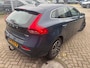 Volvo V40 2.0 T2 Nordic+ | Trekhaak | Camera | Elektrisch verstelbare stoel met geheugen | Keyless Entry/start | Parkeersensoren V+A | DAB | Panoramadak | Leder |