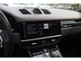 Porsche Cayenne 3.0 E-Hybrid / SOH 93,5%  / Trekhaak / Panoramadak / 360Camera / Head-up / 21'' / Keyless / Bose / Sportchrono / Softclose / Stuurverwarming / Leder / Cruise Control
