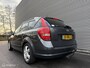 Kia Ceed cee'd Sporty Wagon 1.4 CVVT Navigator Plus Pack | Camera | Trekhaak | Clima | Navi | PDC | Cruise | Isofix | Zeer nette auto!