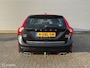 Volvo V60 2.4 D6 AWD Plug-In Hybrid Summum | Stoelverwarming |
