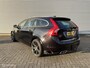 Volvo V60 2.4 D6 AWD Plug-In Hybrid Summum | Stoelverwarming |
