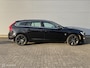 Volvo V60 2.4 D6 AWD Plug-In Hybrid Summum | Stoelverwarming |
