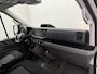 Volkswagen Crafter 2.0TDI 140PK L3H3 | Navigatie | Camera | Airco | 3-Persoons | Betimmering