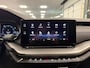 Skoda Octavia Combi 1.0 TSI Business Edition * Trekhaak / Navigatie / 18" LM Velgen / NL Auto *