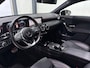 Mercedes-Benz CLA Shooting Brake 200 AMG Line Night Automaat / Panorama dak / Lederen interieur / Cruise control / climate