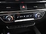 Audi A4 Avant 40 TFSI S Line | Quattro | B&O Audio | Panoramadak | Ele.verstelbare stoelen + Geheugen | Stoelverwarming v + a | Apple CarPlay/Android Auto | 360 Camera | Ele. wegklapbare trekhaak | Sport-Chassis | Matrix-Led | HUD | Sportstoelen |