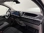 Ford Transit Custom 2.5 PHEV Automaat Lang Limited Kombi | 9-Persoons | 2xSchuifdeur | € 49.750,-- incl BPM en excl BTW | Navigatie | Camera | Airco | Privacy Glass | Trekhaak