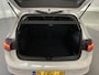 Volkswagen Golf 1.5 eTSI 150pk DSG Style LED Alcantara Camera Navigatie DAB+
