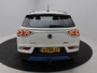 SsangYong Korando E-Motion Platinum 2WD 64 kWh / Trekhaak / 1500KG Trekgewicht / Actieradius 339 km WLTP / Navigatie / LED / Apple CarPlay & Android Auto / Adaptieve Cruise Control / Stoel & Stuurwiel verwarming /