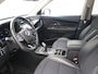 SsangYong Korando E-Motion Platinum 2WD 64 kWh / Trekhaak / 1500KG Trekgewicht / Actieradius 339 km WLTP / Navigatie / LED / Apple CarPlay & Android Auto / Adaptieve Cruise Control / Stoel & Stuurwiel verwarming /