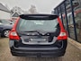 Volvo V70 2.5T Momentum Automaat H.LEER / XENON / YOUNGTIMER