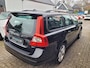 Volvo V70 2.5T Momentum Automaat H.LEER / XENON / YOUNGTIMER