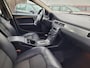 Volvo V70 2.5T Momentum Automaat H.LEER / XENON / YOUNGTIMER