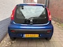 Peugeot 107 1.0-12V XS 3 deurs met een zeer nette kilometerstand