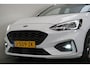 Ford Focus Wagon 1.0 EcoBoost Hybrid ST Line Business NAVI APPLE CLIMA PDC CRUISE TREKHAAK etc.