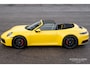 Porsche 911 Cabrio 3.0 Carrera 4 S Racing Yellow