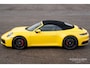 Porsche 911 Cabrio 3.0 Carrera 4 S Racing Yellow