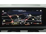 Mercedes-Benz A-klasse 180 Business Solution AMG (PANORAMADAK, SFEERVERLICHTING, STOELVERWARMING, CAMERA, ELEKTR STOELEN)