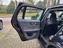 Volvo V60 2.0 B4 R-Design