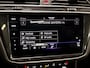 Volkswagen Tiguan 1.4 TSI eHybrid R-Line Business+|PANO|IQ|KEYLESS|CAMERA|TREKHAAK|SFEER|HUD|ACC|STUURV|STOELV|DODEHOEK|CARPLAY|