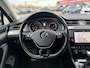 Volkswagen Passat Variant 1.8 TSI 180 PK DSG Highline R-Line LED Trekhaak 18 Inch ACC Carplay Achteruitrijcamera