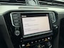 Volkswagen Passat Variant 1.8 TSI 180 PK DSG Highline R-Line LED Trekhaak 18 Inch ACC Carplay Achteruitrijcamera