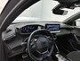 Peugeot 2008 1.2 GT 130pk Automaat | Navigatie | Climate Control | Cruise Control | Achteruitrijcamera | LED | 17" LMV | Draadloze Telefoonlader | Apple Carplay/Android Auto |