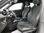 Peugeot 2008 1.2 GT 130pk Automaat | Navigatie | Climate Control | Cruise Control | Achteruitrijcamera | LED | 17" LMV | Draadloze Telefoonlader | Apple Carplay/Android Auto |