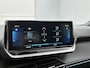 Peugeot e-2008 EV GT Pack 50 kWh | Schuif-/Kanteldak | 1ste Eigenaar | Navigatie | Climate Control | Adaptieve Cruise Control | 18" LMV | Keyless Entry/Start | Apple Carplay/Android Auto |