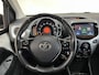 Toyota Aygo 1.0 VVT-i x-play Apple Carplay Camera Dealer onderhouden