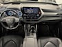 Toyota Highlander 2.5 AWD Hybrid Premium | Navigatie | JBL-Audio | Parkeersensoren | Achterklep Elektrisch | ( Vesteging - Nieuwegein )