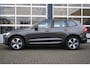 Volvo XC60 2.0 T6 Plug-in hybrid AWD Plus Dark | Schuifdak | Elektrische Stoelen | 360 Camera | Stoel & Stuurverwarming | Trekhaak | 4 Seizoenen banden |