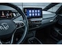 Volkswagen ID.3 204pk First Max 58 kWh | Panoramadak | Achteruitrijcamera | Head-up Display | Elektrisch Verstelbare Voorstoelen