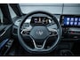 Volkswagen ID.3 204pk First Max 58 kWh | Panoramadak | Achteruitrijcamera | Head-up Display | Elektrisch Verstelbare Voorstoelen