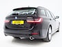 BMW 3-Serie Touring 320e Shadow Line | Camera | Trekhaak | Leder | Virtual | Cruise | DAB | LED | Carplay