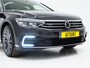 Volkswagen Passat Variant 1.4 TSI PHEV GTE | Panoramadak | Massage | Dynaudio | 360 | Trekhaak | Keyless | Memory
