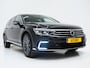 Volkswagen Passat Variant 1.4 TSI PHEV GTE | Panoramadak | Massage | Dynaudio | 360 | Trekhaak | Keyless | Memory