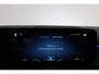 Mercedes-Benz GLB 180 Luxury 7-Persoons Panoramadak, Leder, Sfeerverlichting, Trekhaak, Apple Carplay/Android Auto