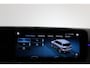 Mercedes-Benz GLB 180 Luxury 7-Persoons Panoramadak, Leder, Sfeerverlichting, Trekhaak, Apple Carplay/Android Auto