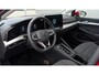 Volkswagen Golf 1.5 eHybrid 204pk DSG Life Edition | SoH 100% | Trekhaak | Panoramadakdak | Navigatie