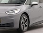 Volkswagen ID.3 First Plus 58 kWh | Apple carplay | Bluetooth | Achteruitrij camera | Voorstoelen verwarmd | Parkeersensoren voor en achter | Navigatie | Spraakbediening |