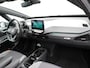 Volkswagen ID.3 First Plus 58 kWh | Apple carplay | Bluetooth | Achteruitrij camera | Voorstoelen verwarmd | Parkeersensoren voor en achter | Navigatie | Spraakbediening |