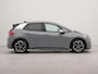 Volkswagen ID.3 First Plus 58 kWh | Apple carplay | Bluetooth | Achteruitrij camera | Voorstoelen verwarmd | Parkeersensoren voor en achter | Navigatie | Spraakbediening |