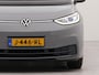 Volkswagen ID.3 First Plus 58 kWh | Apple carplay | Bluetooth | Achteruitrij camera | Voorstoelen verwarmd | Parkeersensoren voor en achter | Navigatie | Spraakbediening |