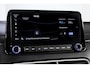 Hyundai Kona 1.6 GDI HEV Comfort - Automaat | Cruise | PDC | Camera | NAV + App. Connect | ECC | Afn. Trekhaak | DAB | LM 16" |